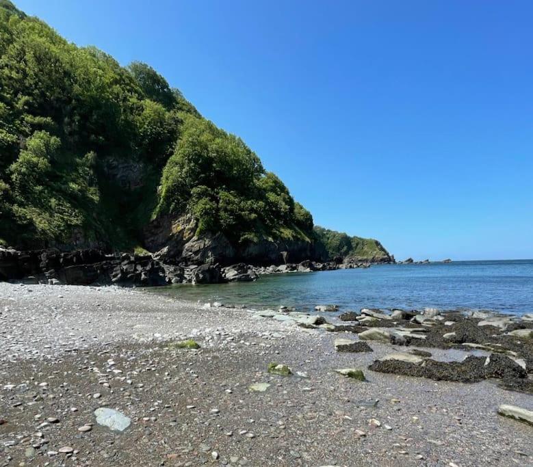 Rock Pipit, Moor And Sea Holidays, Five Minutes Drive To The Sea Villa Lynton Exterior photo